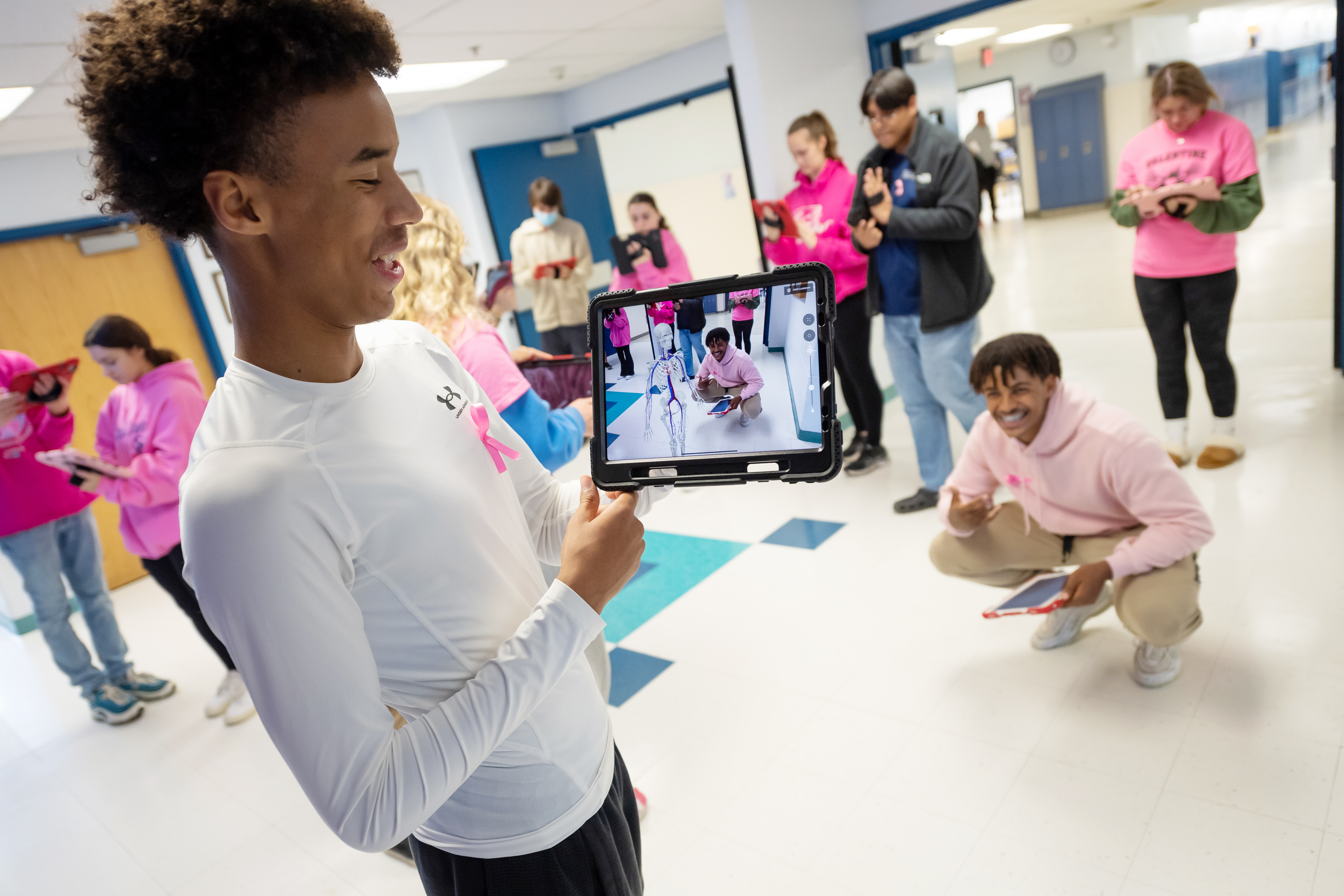 An iPad program allows students to explore the skeletal system. 