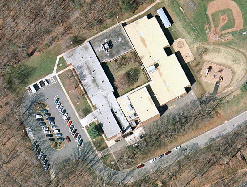 Aerial photograph of Clifton Elementary School.