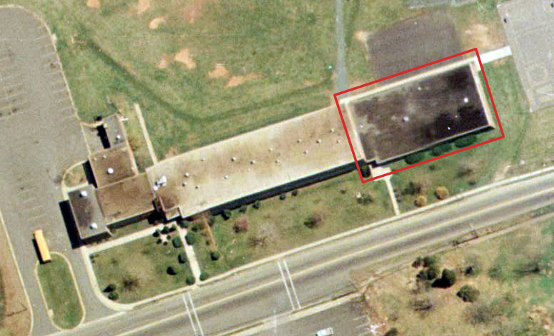 Aerial photograph of Devonshire Elementary School.