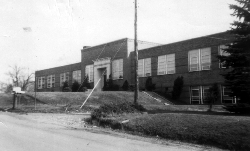 Black and white photograph of James Lee Elementary School.