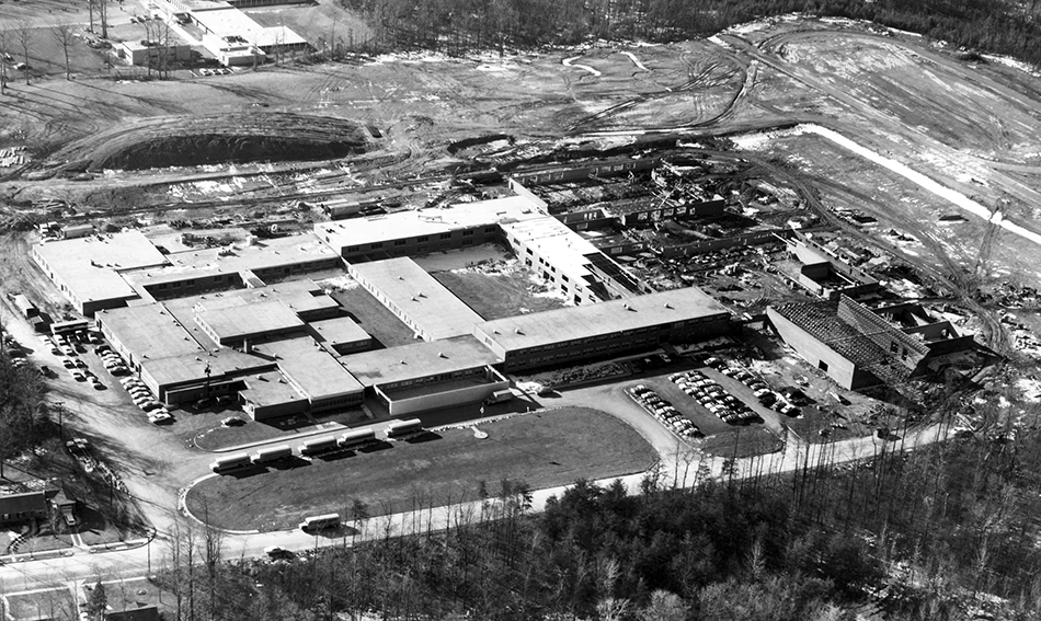 Aerial photograph showing the current Falls Church High School/former Whittier Intermediate School campus. Construction is underway on new classrooms, an auditorium, athletic fields, and a stadium.