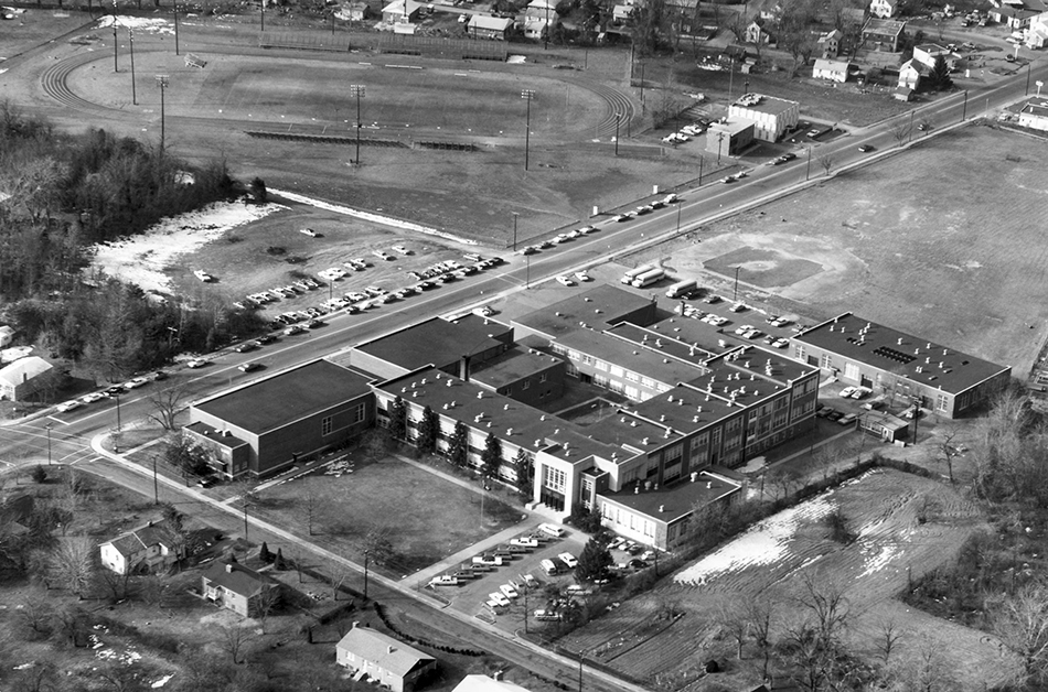 Aerial photograph showing the new Whittier Intermediate School/former Falls Church High School campus.